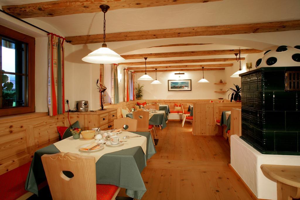 Gaestehaus Brantlhof Zimmer Und Ferienwohnungen In Going Am Wilden Kaiser Екстериор снимка