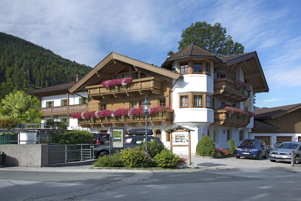 Gaestehaus Brantlhof Zimmer Und Ferienwohnungen In Going Am Wilden Kaiser Екстериор снимка