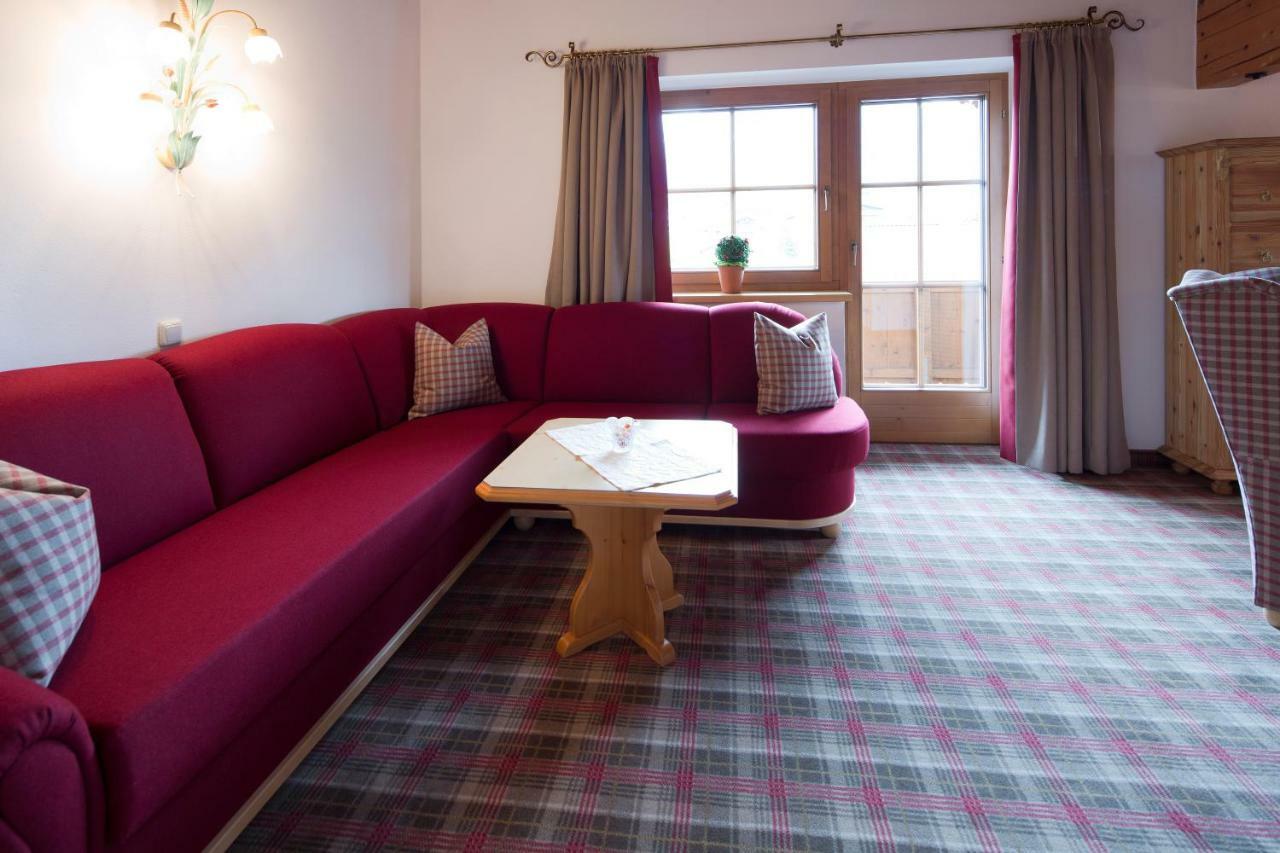 Gaestehaus Brantlhof Zimmer Und Ferienwohnungen In Going Am Wilden Kaiser Екстериор снимка