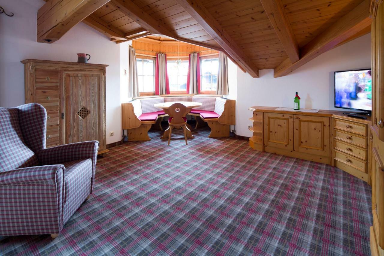Gaestehaus Brantlhof Zimmer Und Ferienwohnungen In Going Am Wilden Kaiser Екстериор снимка